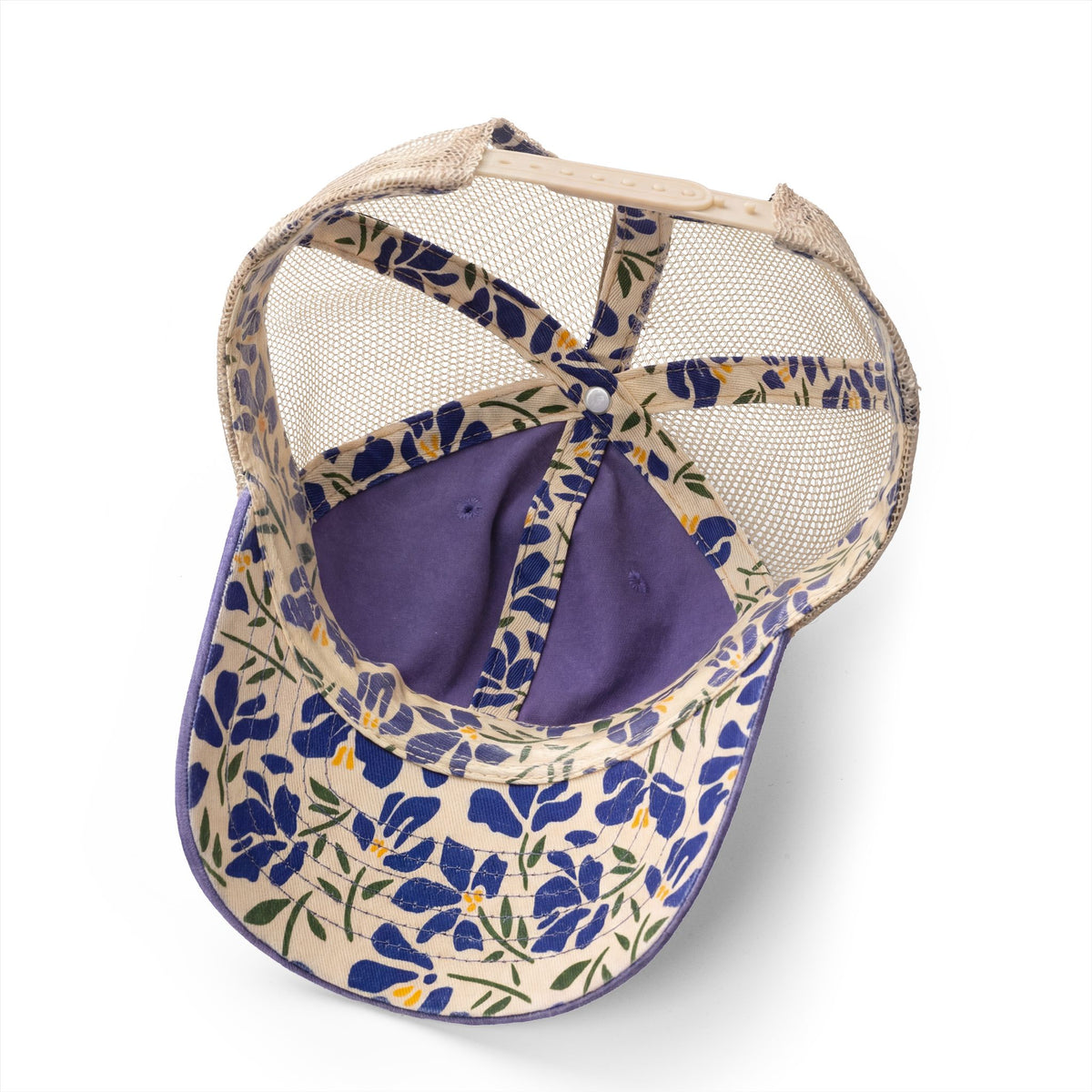 Washed mesh-back trucker cap, vintage pattern color option